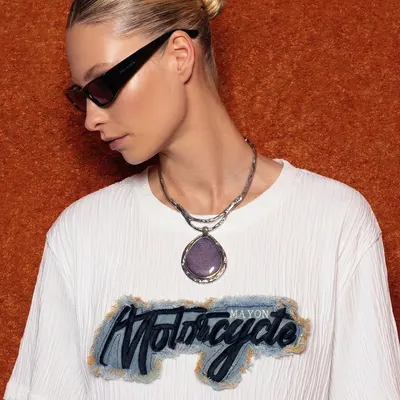 Tops & T-Shirts